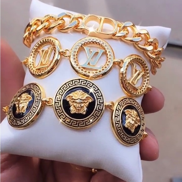 Beautiful accessories ( bracelet ) gold plated - Picture 2 of 5